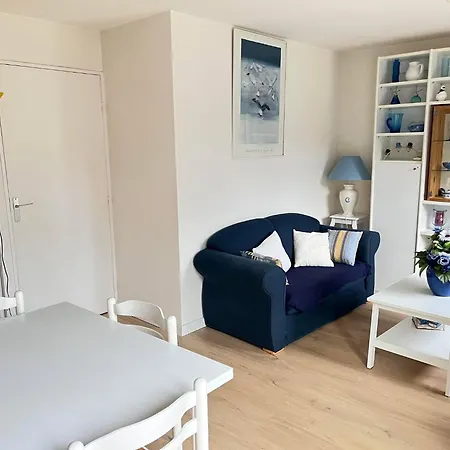 Cocon D'houlgate - A 500m De La Avec Son Balcon Vue Sur Le Jardin, 4 Couchages, Wifi Gratuite Houlgate