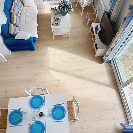 Cocon D'houlgate - A 500m De La Avec Son Balcon Vue Sur Le Jardin, 4 Couchages, Wifi Gratuite *