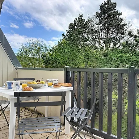 Cocon D'houlgate - A 500m De La Avec Son Balcon Vue Sur Le Jardin, 4 Couchages, Wifi Gratuite Houlgate