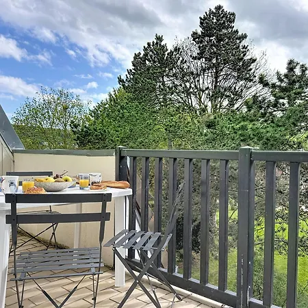 Cocon D'houlgate - A 500m De La Avec Son Balcon Vue Sur Le Jardin, 4 Couchages, Wifi Gratuite Apartment Houlgate