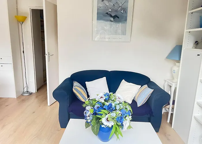 Marine - A 500m De La Avec Son Balcon Vue Sur Le Jardin, 4 Couchages, Wifi Gratuite * Ульгат