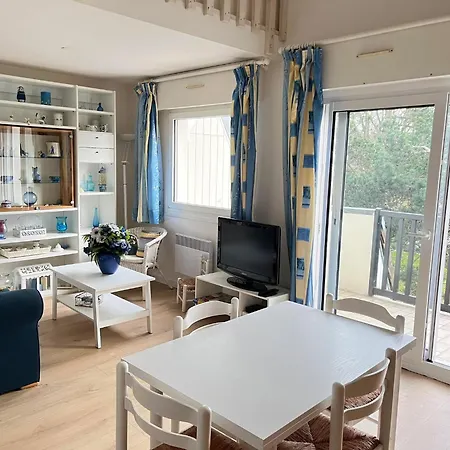 شقة Cocon D'houlgate - A 500m De La Avec Son Balcon Vue Sur Le Jardin, 4 Couchages, Wifi Gratuite أولغات