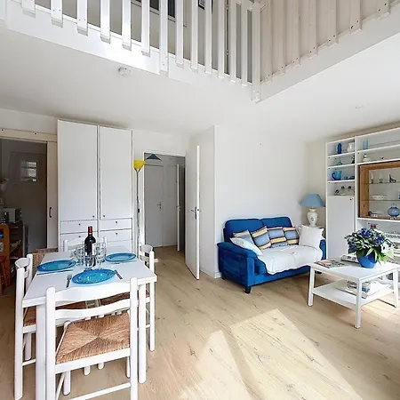 Appartamento Marine - à 500m De La Avec Son Balcon Vue Sur Le Jardin, 4 Couchages, Wifi Gratuite *