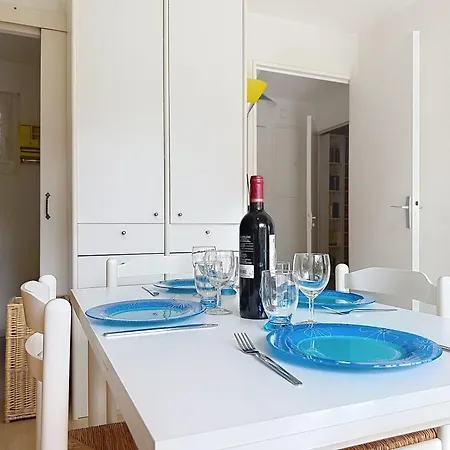 Marine - à 500m De La Avec Son Balcon Vue Sur Le Jardin, 4 Couchages, Wifi Gratuite Appartamento Houlgate