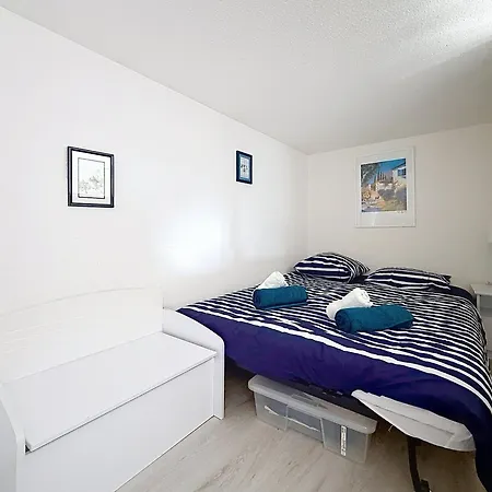 Appartamento Marine - à 500m De La Avec Son Balcon Vue Sur Le Jardin, 4 Couchages, Wifi Gratuite